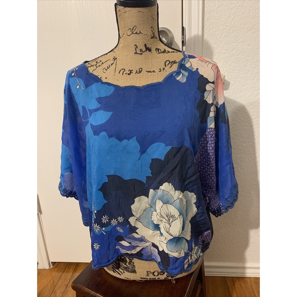 Johnny Was XS Boho Oversized Top Multicolored Silk Feel 100% Rayon Mint Conditio